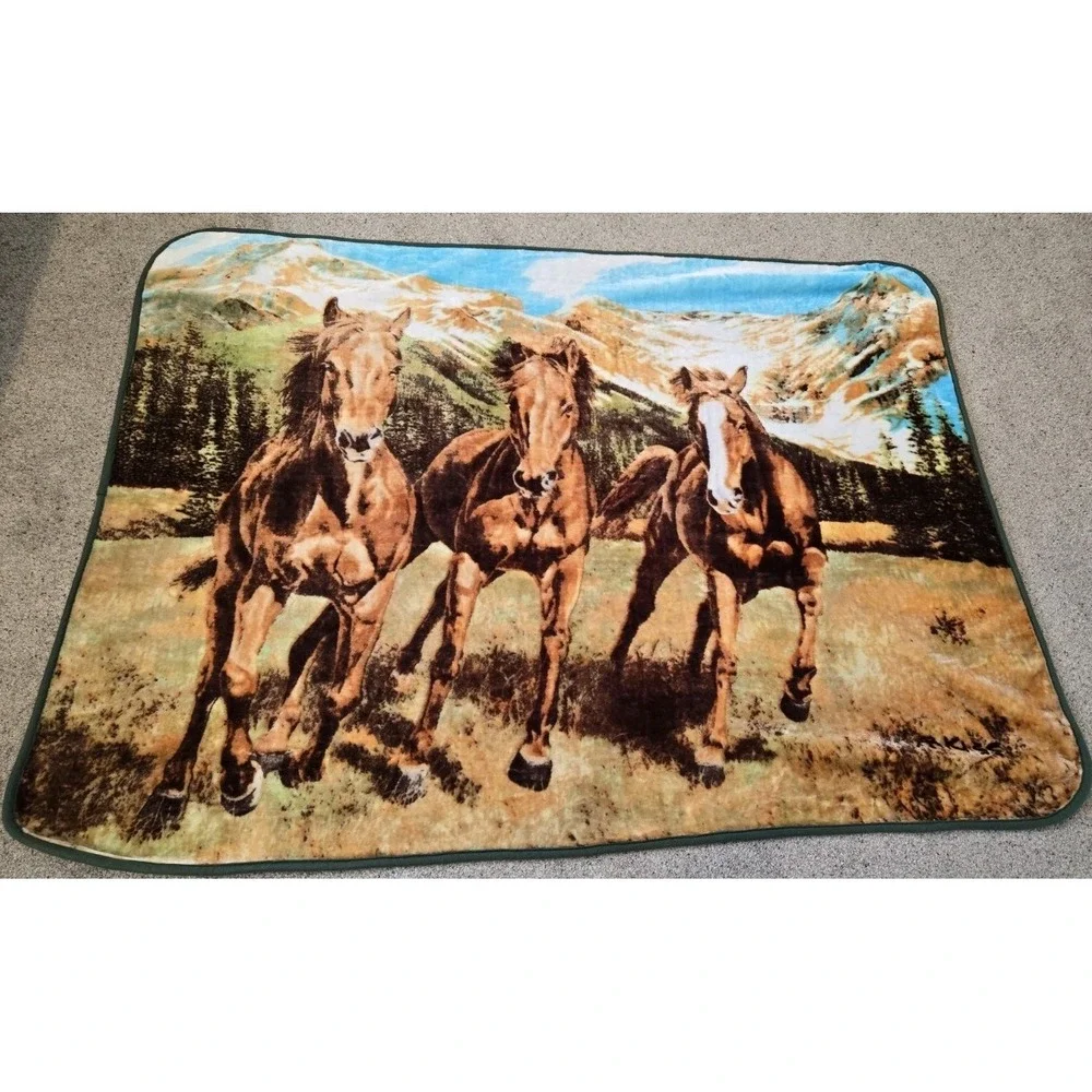 The Northwest Company Horse Cozy Throw Blanket 63.5 x 48 Western Cabin Lodge